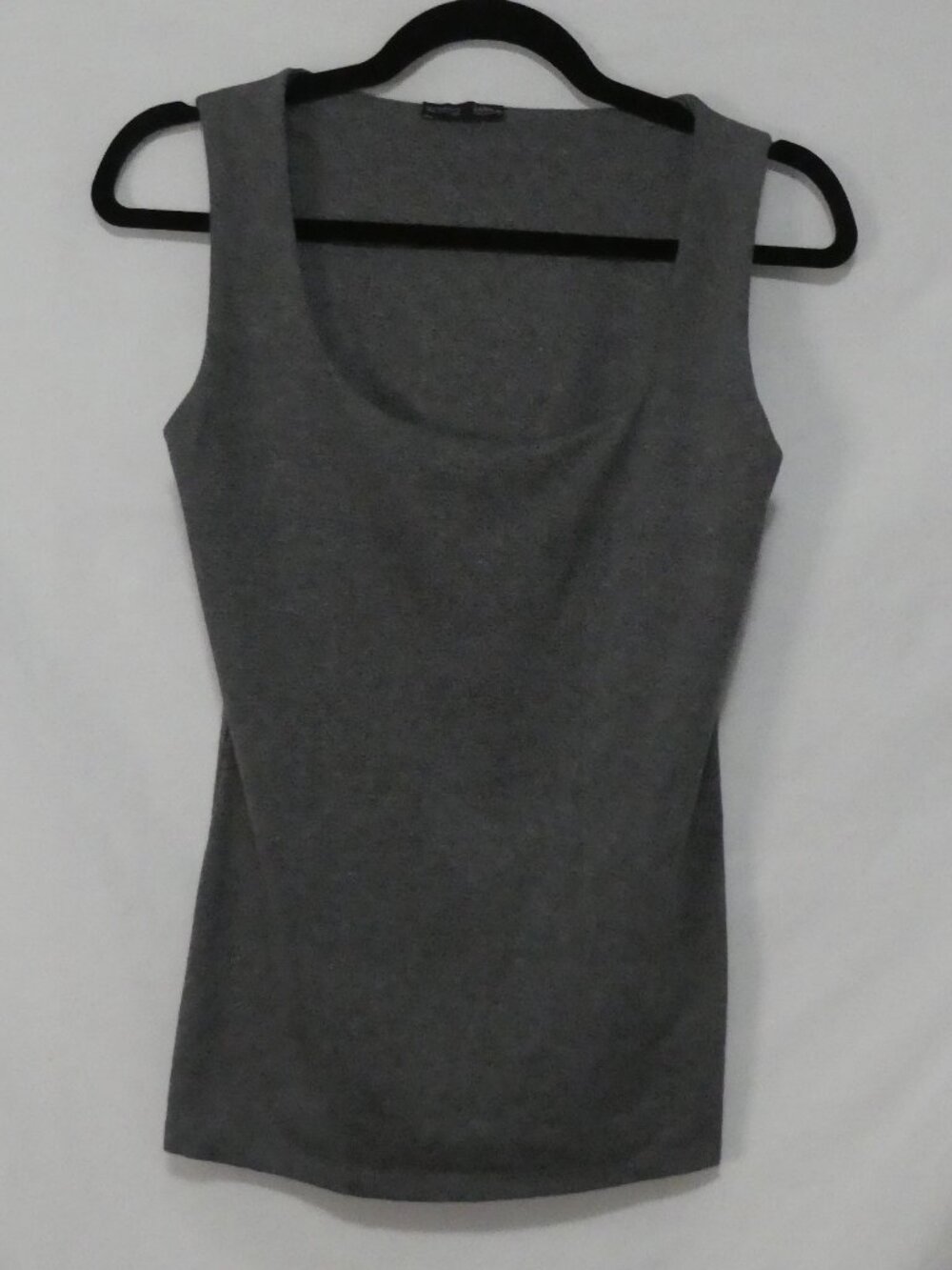 ZARA COLLECTION Heather Grey Scoop Neck Knit Tank Top - Size Medium
